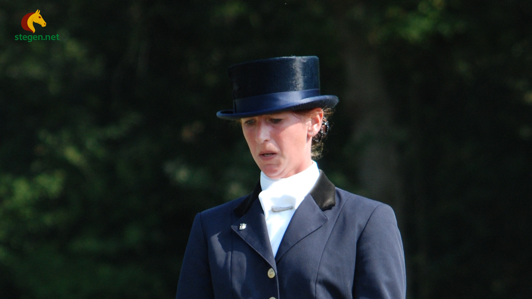 Laura Zwart valt in de prijzen bij oktoberdressuur in Beilen