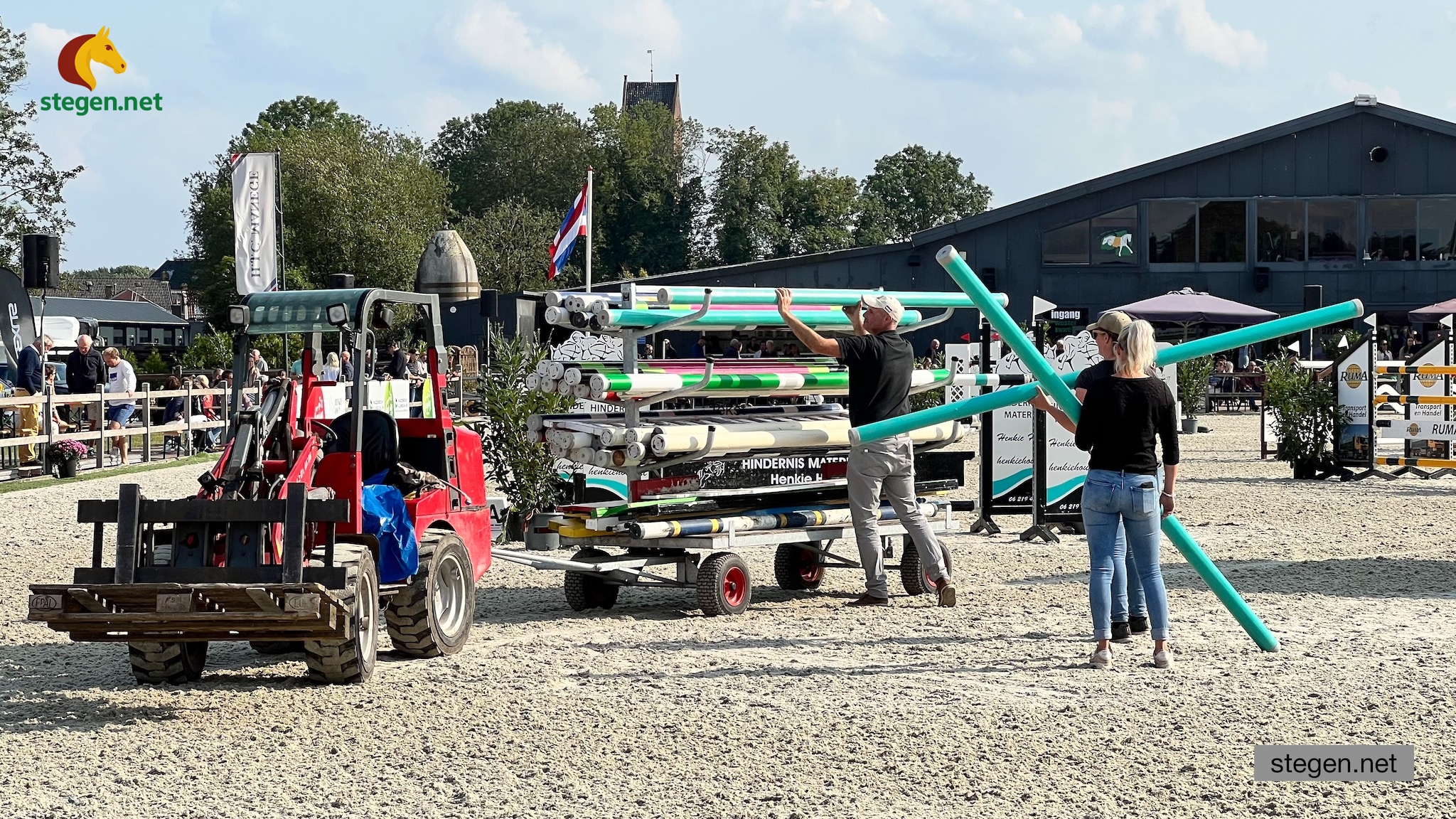 Amazones heersen in Appingedam, Annelinde Hoving wint Hippos Concours