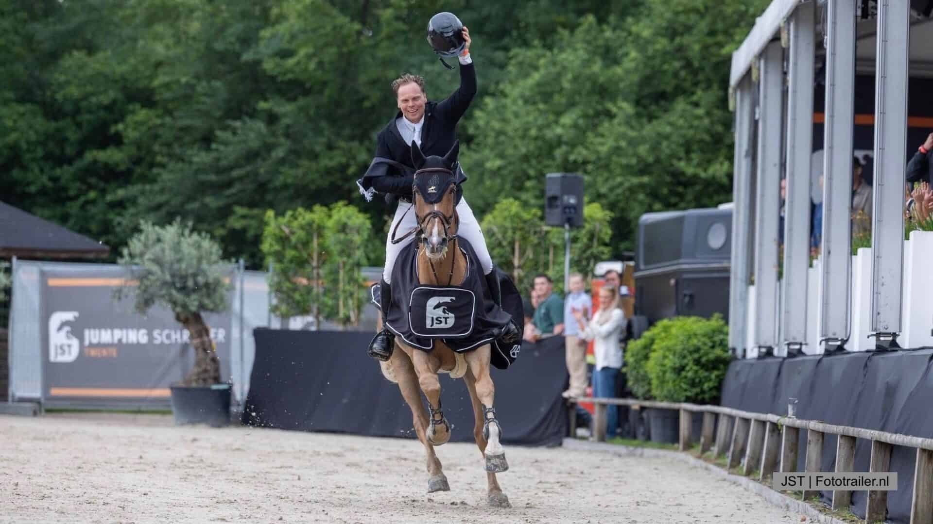 Jumping Schröder Twente Bas van der Aa