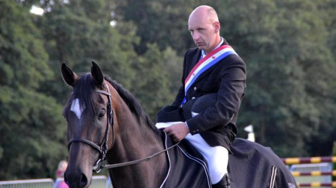 Fries kampioenschap. Adriaan van der Veer eiste de Z-titel op met Zarina.