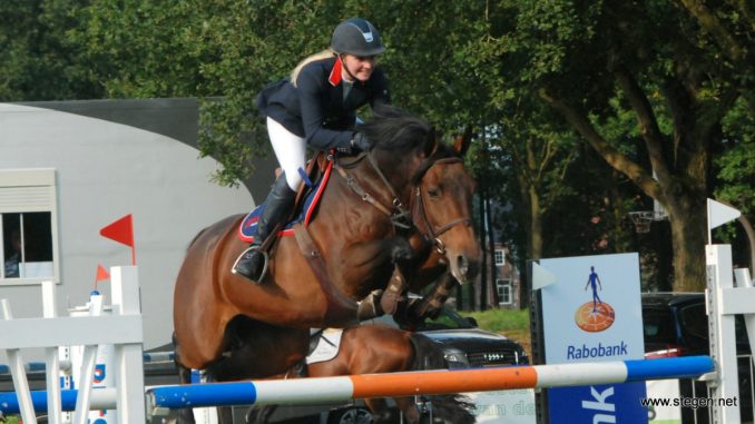 Amber Meijer werd met KM Carrera Nederlands kampioen bij de Junioren. (archief)