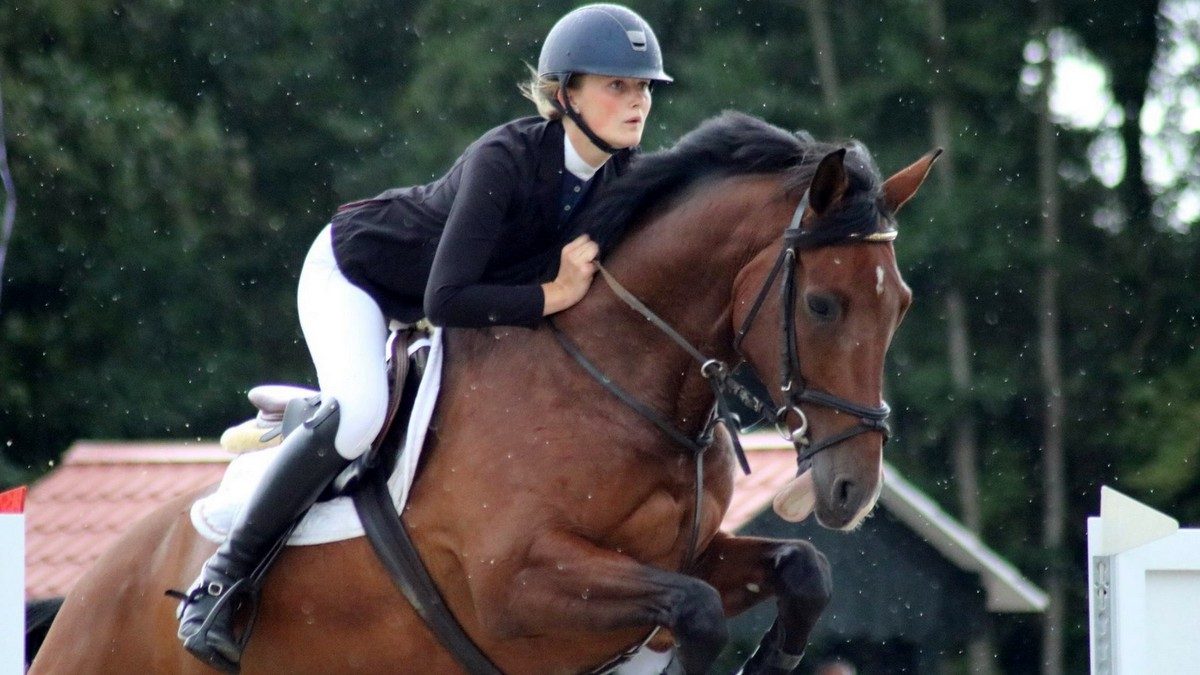 Anja Veldman won met Djoost Again de ZZ-klasse in Tolbert.