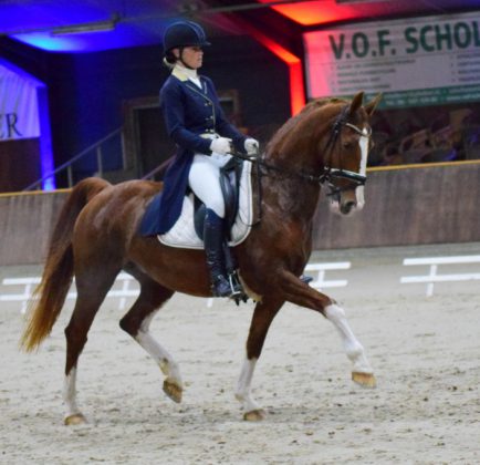 Anouk Noordman met Zeronica.