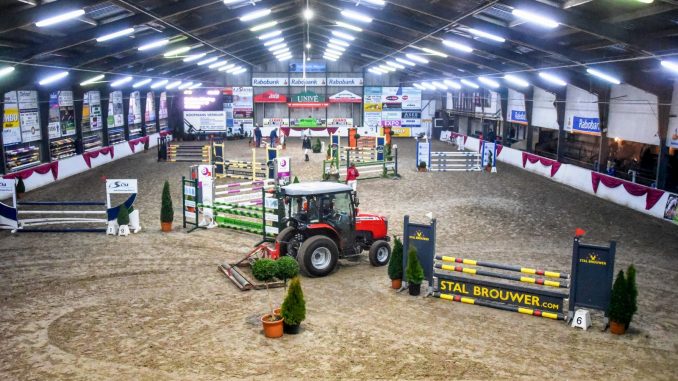 Beilen Stroomruiters. De hoofdpiste van de manege van de Stroomruiters, de locatie van Indoor Hartje Drenthe. foto: Henk Lomulder