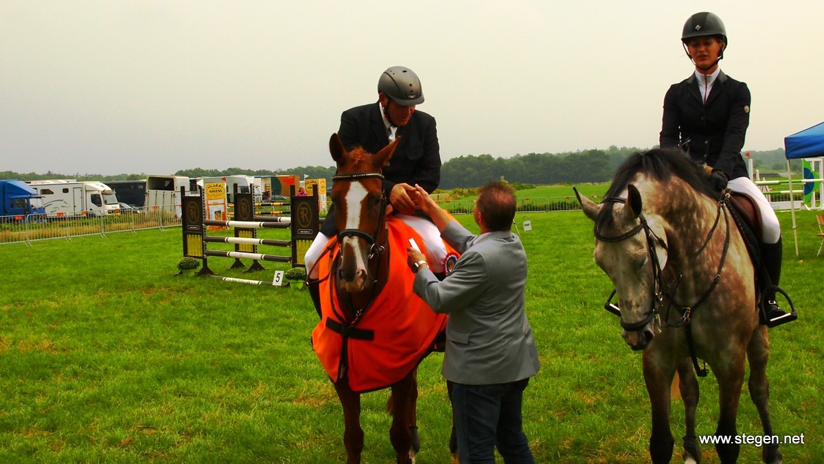 Bert van Mispelaar en Lyanca Hoiting waren de gedeelde winnaars in de klasse L in Schoonloo. foto: Reinold Lowes