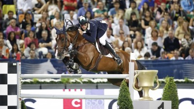 Gert-Jan Bruggink met Vampire (archief). foto: Global Champions Tour