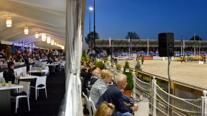 CSI Ommen. De sfeervolle piste bij de familie Schuttert in Stegeren. foto: Wendy Scholten