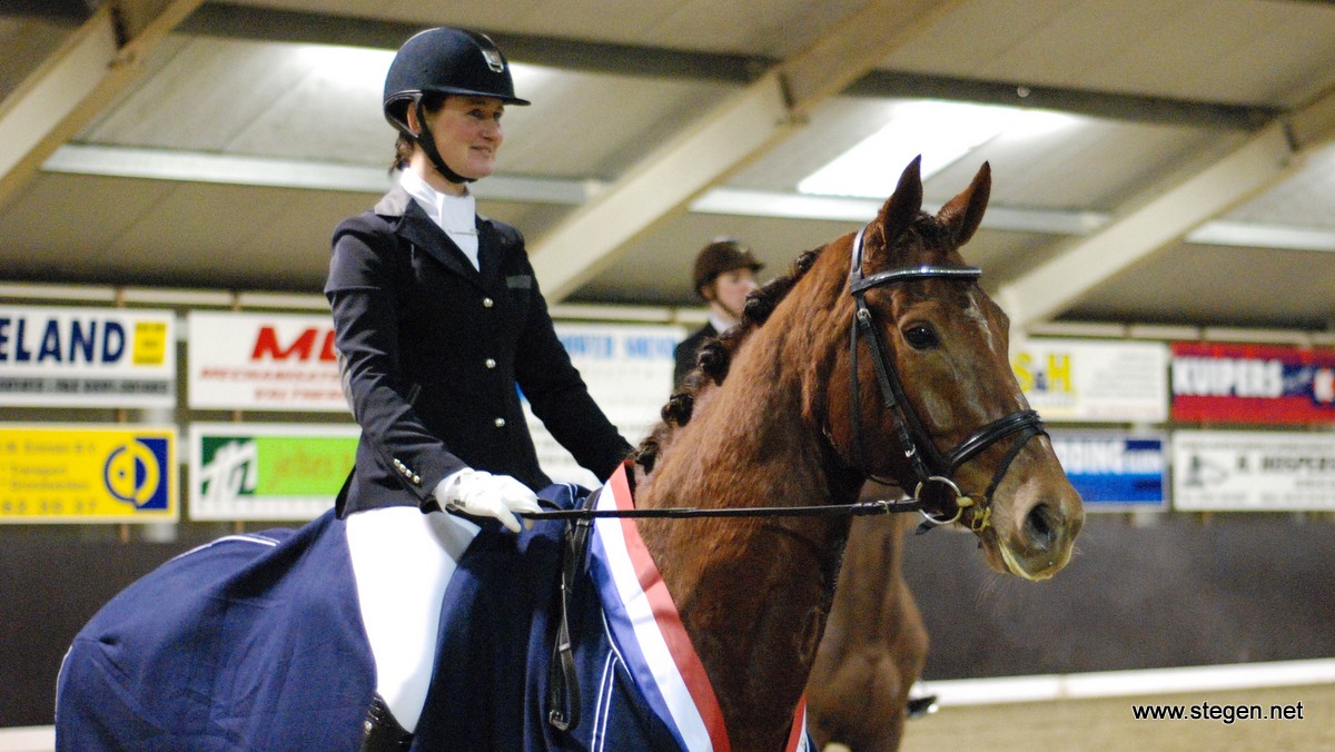 Cecile Smit werd met Ellini Drents kampioen in de M1.