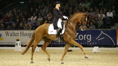 Christa Larmoyeur won de kür Intemédiare I met Aston Martin NL. ©Mariol Middel