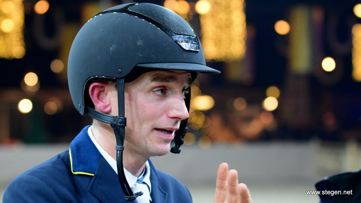 Daan van Geel presteerde overtuigend bij Indoor Drachten en won met Djam het 1.50.