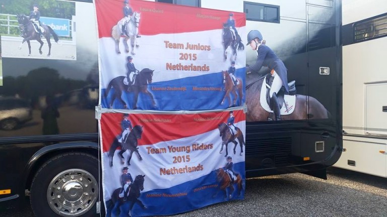 Het Nederlandse kamp is er klaar voor en de sfeer is opperbest.