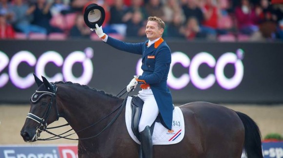 Edward Gal is duidelijk tevreden over zijn proef met Glock's Undercover.  ©Glock Horse/Arnd Bronkhorst