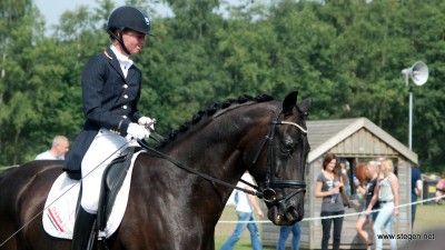 selectie Drents kampioenschap. Ellen Wynia en Chakakahn