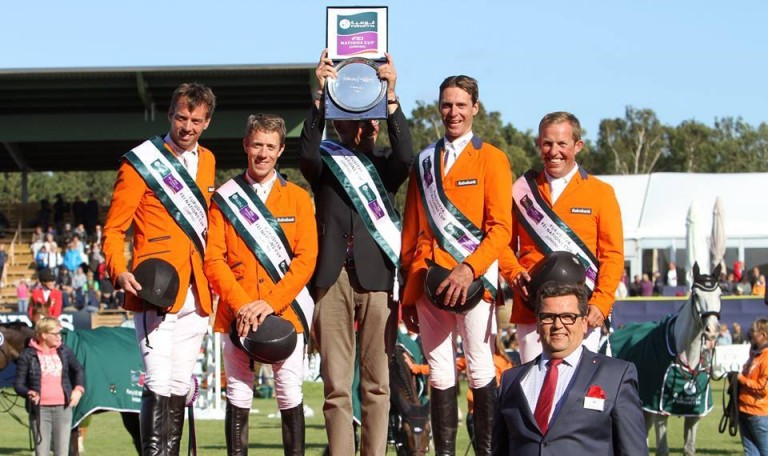 Blijdschap bij de Nederlandse springruiters na de zege in Falsterbo.