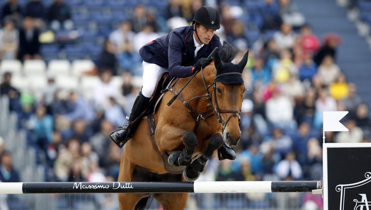 Harrie Smolders en Regina Z op weg naar de overwinning in Shanghai.