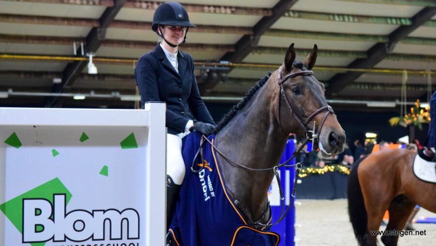 Iris Hakvoort Stargos VDL hengstencompetitie Exloo