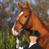 Janneke Reinders met haar paard Disney