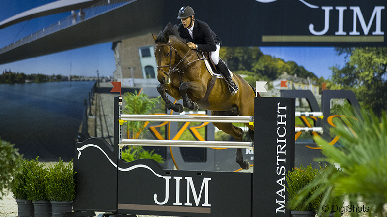 Jeroen Dubbeldam met Zenith SFN op weg naar de eerste plaats.