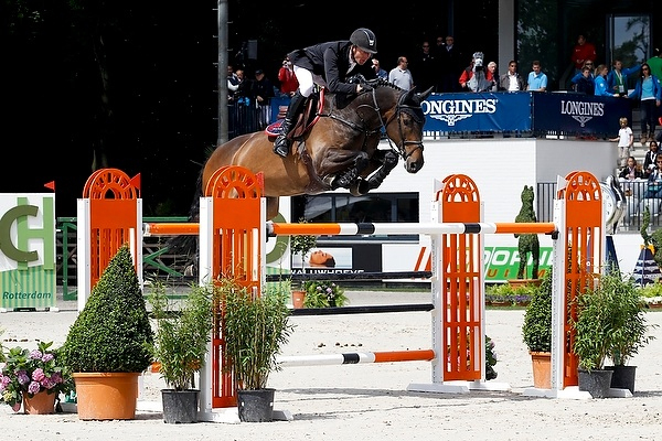 Londen Jur Vrieling met Labor´s Wonderboy