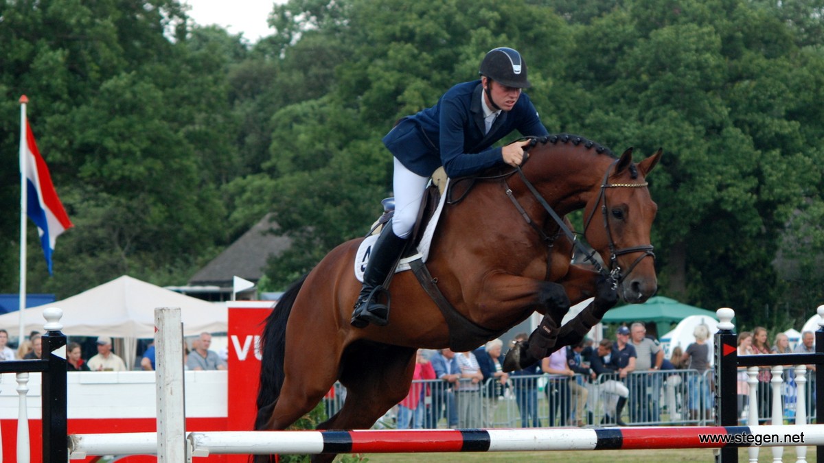 Lennard de Boer met Coach.