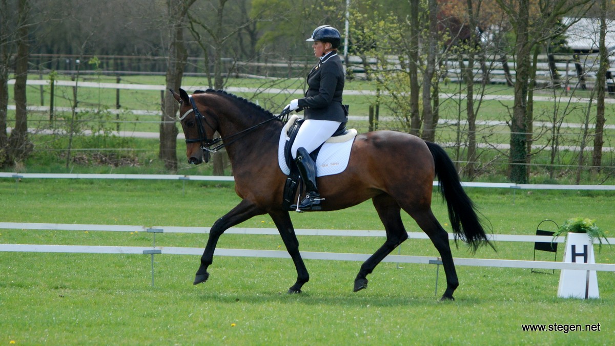 Marian van Calker met Salva's Florianthe.