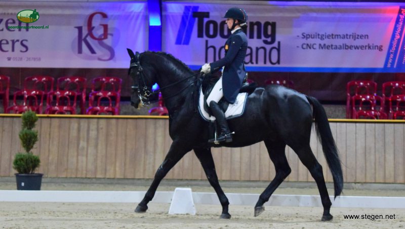 Marjan Hooge en Egotripper Texel tijdens hun proef in Exloo.