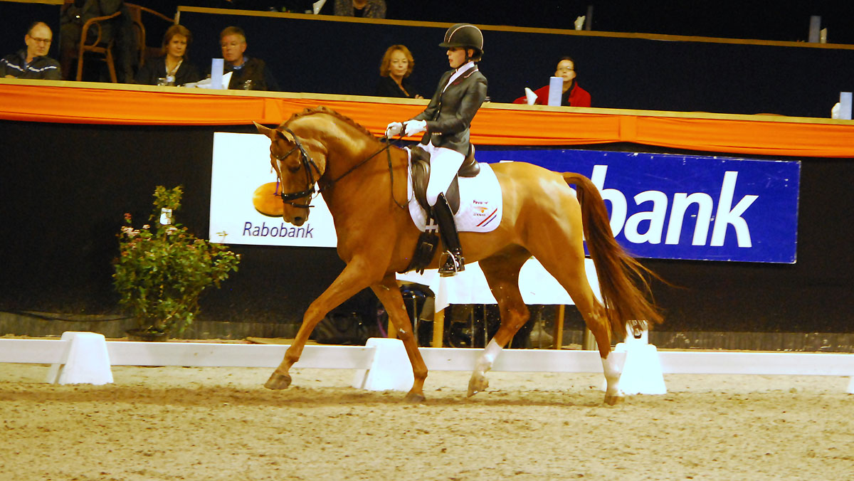 Indoor Groningen. Vai Bruntink was met Chardonnay onverslaanbaar in de ZZ-Zwaar. ©Steven Stegen