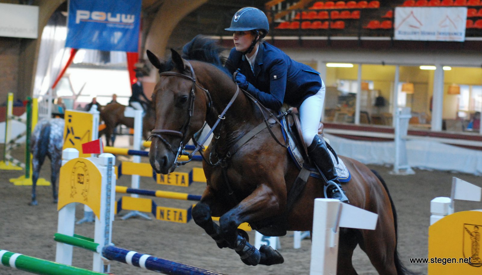 Xanne Sluyter in actie met Felicita (v. Tygo) (archieffoto). foto: Steven Stegen