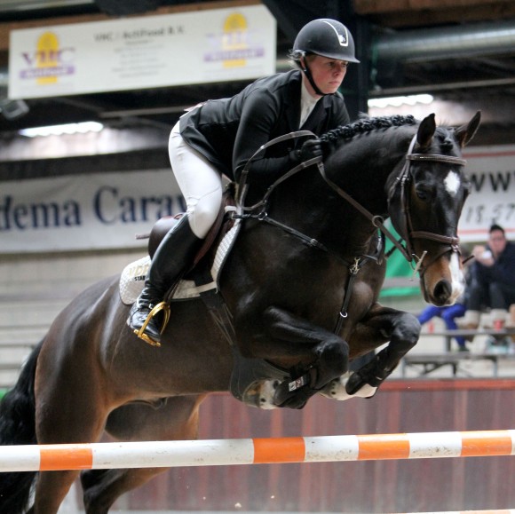 Yvonne van Dijk met Urlando op weg naar de overwinning in de klasse Z. ©Roos Meertens