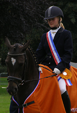daniellevanbergenoudesite Daniëlle van Bergen. ©Roelke Nienhuis