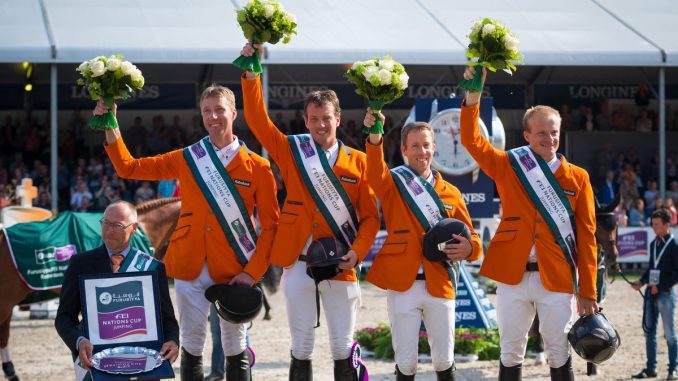 Landenwedstrijd CHIO Rotterdam 2016. De winnende Nederlandse springruiters in de landenwedstrijd van het CHIO Rotterdam.