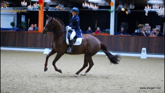 Annemarieke Olff - Waleska